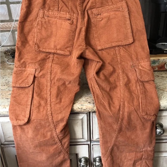 Free People Tahiti Cord Cargo Pants Utility Pockets Smocked Waist Cord Tie Rust - Picture 7 of 7